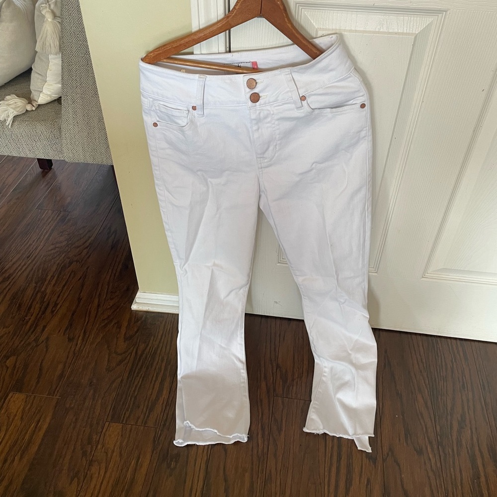 Cabi High Low crop white jeans. Never worn.